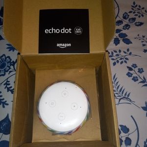 Amazon Echo Dot Kids Edition Smart Speaker with Alexa Rainbow (No Power Cord)